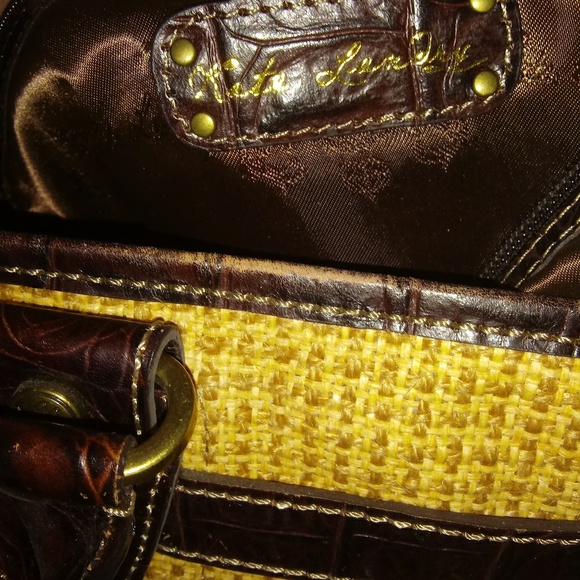 Purse - Picture 3 of 4